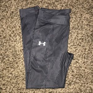 Under Armour black/white leggings NWOT